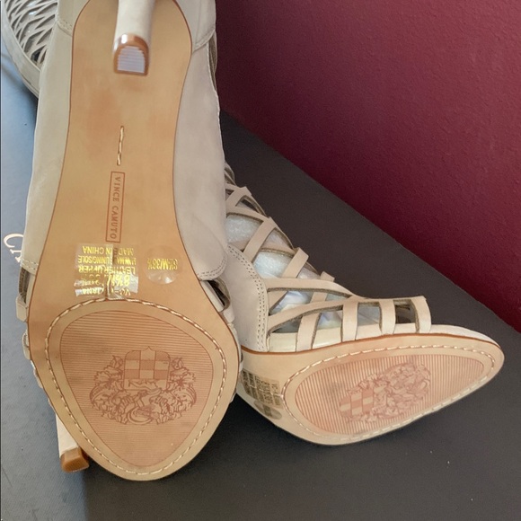 Elegant Vince Camuto Leather Beige Lace-Up Thigh-High Heels With Zipper. N.I.B - Picture 9 of 15